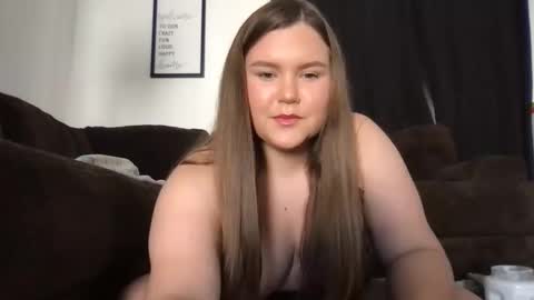 Snapshot of kinkykelly125 chatting on October 2025 07:05:02 PM kinkykelly125 online show from October 2025 07:05:02 PM