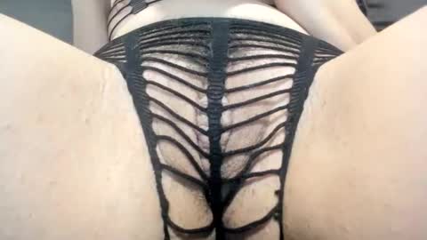 Snapshot of kinkykortney chatting on February 2026 12:33:02 PM Kinky online show from February 2026 12:33:02 PM