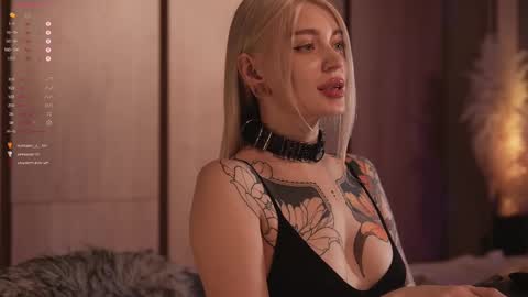 kinkylina_ online show from March 2025 04:13:02 PM