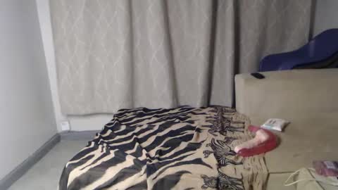 kinkynanno online show from April 2026 12:22:01 AM