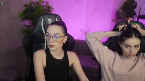 Sweet girls online show from April 2026 07:47:01 AM