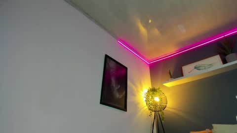 kira_exe online show from April 2026 01:41:01 PM