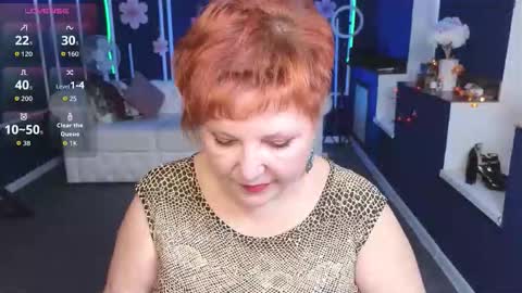 Kira Kennet online show from October 2025 11:20:02 AM