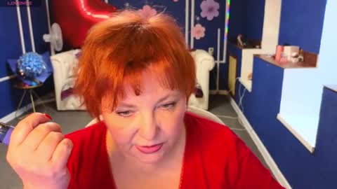 Snapshot of kira_kennet chatting on April 2026 11:35:01 AM Kira Kennet online show from April 2026 11:35:01 AM
