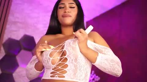 kira krush online show from August 2026 04:26:01 AM