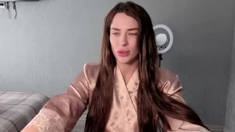 Snapshot of kira_love1 chatting on May 2026 08:33:02 AM Kira love1 online show from May 2026 08:33:02 AM