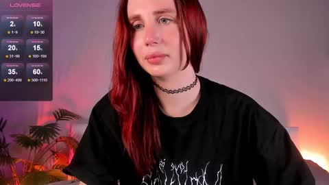 Kira online show from November 2025 01:17:01 AM