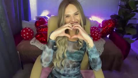 Snapshot of kiragrayyy chatting on February 2025 06:48:01 AM kiragrayyy online show from February 2025 06:48:01 AM