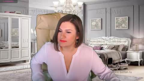 Kira online show from February 2025 02:57:02 PM