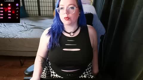 Snapshot of kiraspitqueen chatting on January 2025 05:21:02 AM KiraSpitQueen online show from January 2025 05:21:02 AM