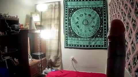 Kirra Rune online show from October 2025 02:20:01 AM