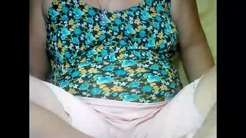 apple online show from September 2025 10:18:01 AM