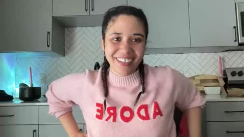 Kiss  Currency online show from March 2026 09:29:02 PM