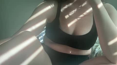 Snapshot of kissbriella chatting on November 2025 08:31:01 PM kissbriella online show from November 2025 08:31:01 PM