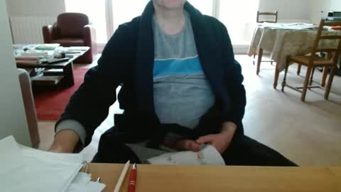 kisslog1 online show from April 2026 06:33:01 AM