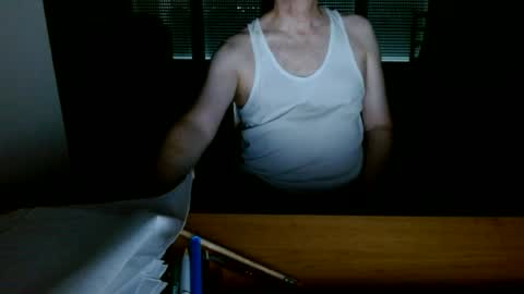 Snapshot of kisslog1 chatting on June 2026 06:08:01 AM kisslog1 online show from June 2026 06:08:01 AM
