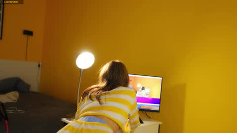 Snapshot of kissmesloww chatting on October 2025 04:41:01 PM Snezhana online show from October 2025 04:41:01 PM