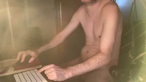 Snapshot of kissofbanned1983 chatting on July 2026 09:40:01 AM kissofbanned1983 online show from July 2026 09:40:01 AM