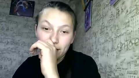 kiti_kitiss online show from February 2025 07:03:01 PM