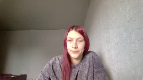 kiti_kitiss online show from April 2026 12:20:01 PM