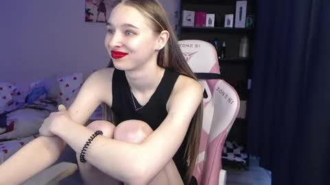 Snapshot of kitsuneyx chatting on May 2026 02:50:01 AM kitsuneyX online show from May 2026 02:50:01 AM