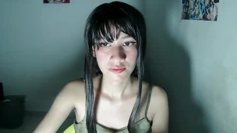 kitten_punches01 online show from May 2026 06:20:01 AM