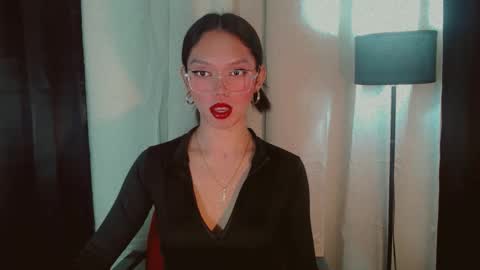 Snapshot of kitteylovesyou chatting on September 2025 12:16:01 AM KITTY online show from September 2025 12:16:01 AM