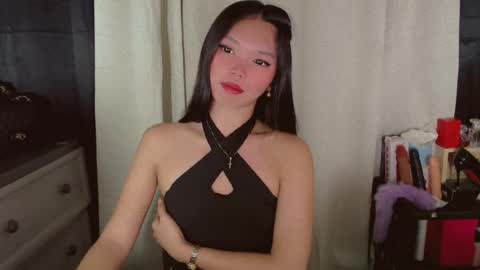 Snapshot of kitteylovesyou chatting on June 2026 09:46:01 PM KITTY online show from June 2026 09:46:01 PM