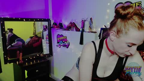 Kittie Purry online show from January 2025 04:36:01 AM