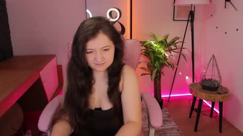 Snapshot of kitty___mia chatting on July 2026 05:57:01 AM Kitty Mia online show from July 2026 05:57:01 AM
