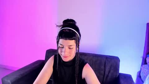 kitty__chs online show from October 2025 11:41:02 AM