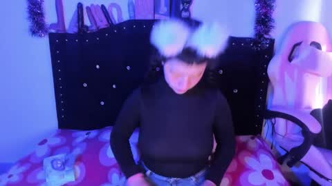 Snapshot of kitty__chs chatting on February 2026 01:36:02 PM kitty__chs online show from February 2026 01:36:02 PM