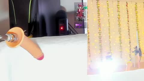 Snapshot of kitty__rosse__ chatting on April 2026 10:08:02 AM Kitty online show from April 2026 10:08:02 AM