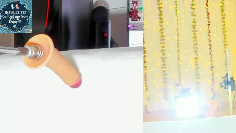 Snapshot of kitty__rosse__ chatting on May 2026 12:10:02 PM Kitty online show from May 2026 12:10:02 PM