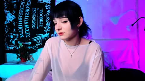 kitty_bang online show from February 2025 01:41:02 PM