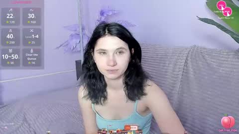 Snapshot of kitty_blondy chatting on April 2026 02:40:02 AM kitty blondy online show from April 2026 02:40:02 AM