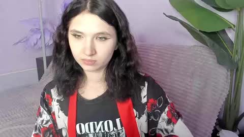 Snapshot of kitty_blondy chatting on May 2026 03:02:01 AM kitty blondy online show from May 2026 03:02:01 AM