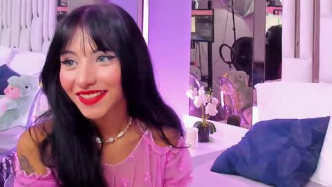 Snapshot of kitty_eliffe chatting on February 2025 09:57:01 PM kitty online show from February 2025 09:57:01 PM