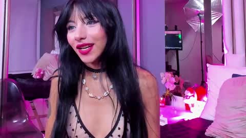 Snapshot of kitty_eliffe chatting on March 2025 10:43:02 PM kitty online show from March 2025 10:43:02 PM
