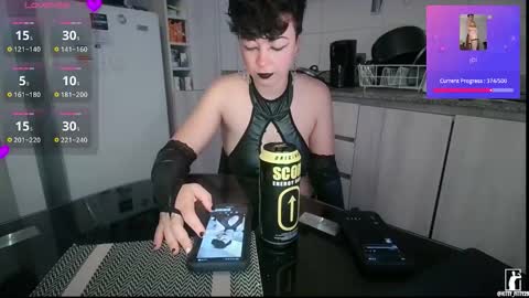 kitty_fitty29 online show from March 2026 07:17:01 PM