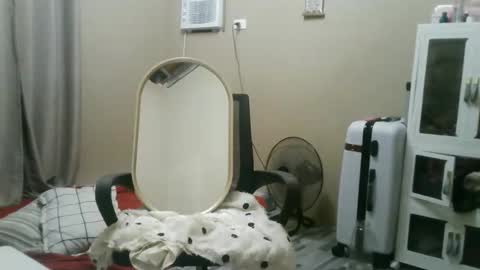 kitty_fussy online show from November 2025 03:01:02 PM