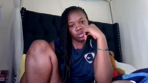 Snapshot of kitty_kerry chatting on June 2026 07:09:01 AM kitty_kerry online show from June 2026 07:09:01 AM