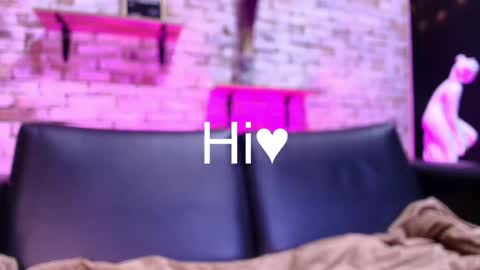 Kitty online show from October 2025 02:20:01 AM