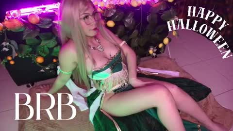 Kitty online show from November 2025 02:14:01 AM