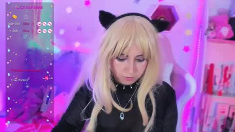     online show from February 2025 08:29:02 AM