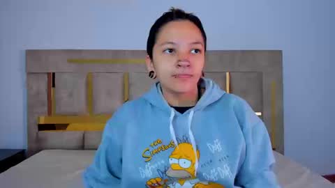 Snapshot of kitty_ravee chatting on September 2025 12:49:02 PM Kitty Rave online show from September 2025 12:49:02 PM