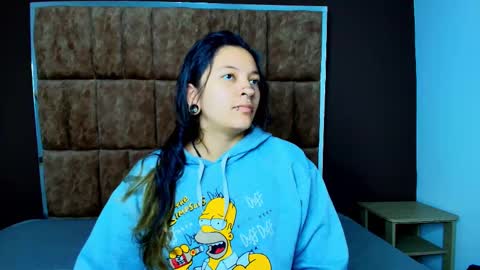 Snapshot of kitty_ravee chatting on October 2025 12:52:02 AM Kitty Rave online show from October 2025 12:52:02 AM