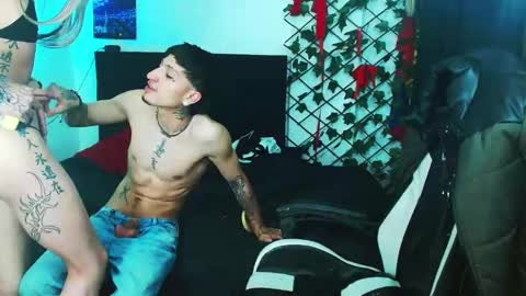 Snapshot of kitty_vaal chatting on October 2025 04:09:02 AM kitty_vaal online show from October 2025 04:09:02 AM