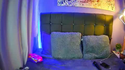 K I T T Y   online show from February 2026 08:56:02 PM