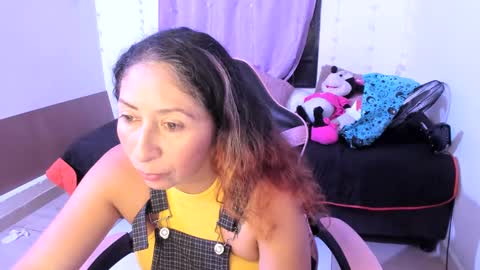 violet online show from February 2025 06:07:01 AM